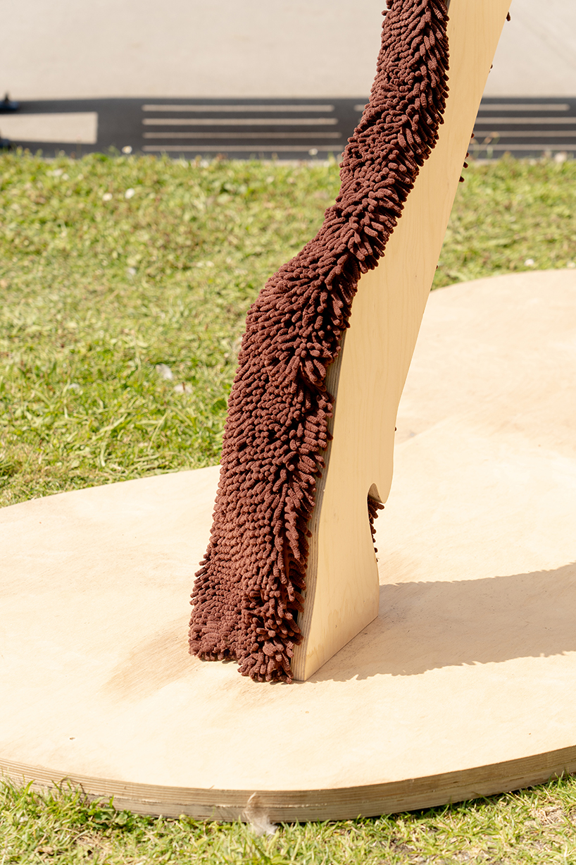 plywood horse doubles turn monument into public playground in seattle - 7