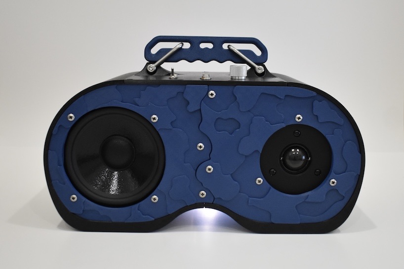 modular 3D printed bluetooth speaker allows for personalized color and pattern variations