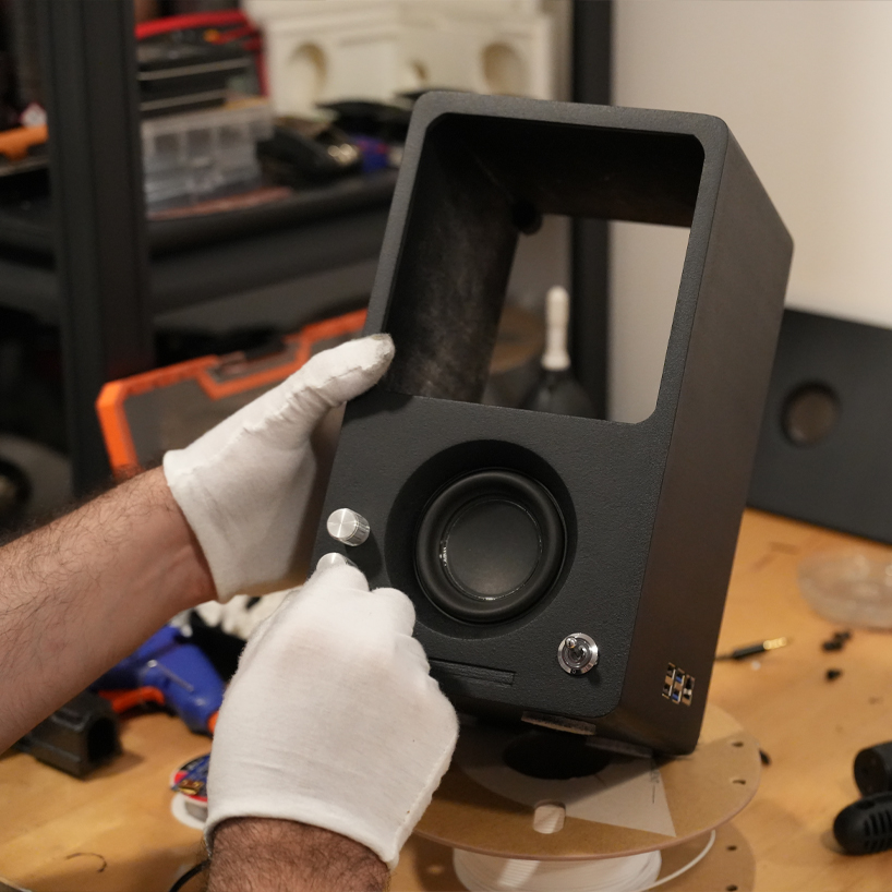 AI, art, and sound converge in holosculpture interactive artwork