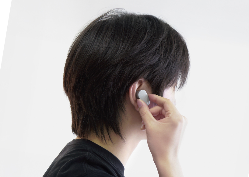 tuno ring-shaped DJ controller reimagines the deck as a portable donut device