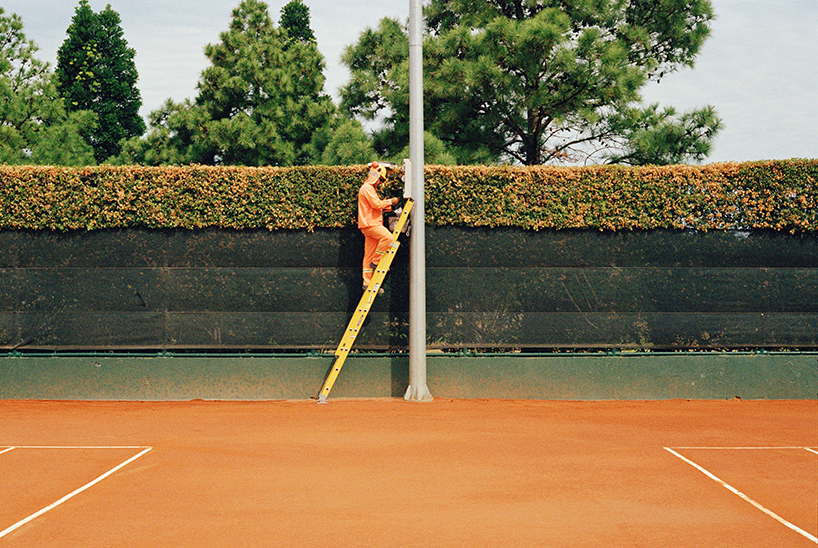 bodybuilding photobook captures strangely familiar sequences in melbourne’s streets