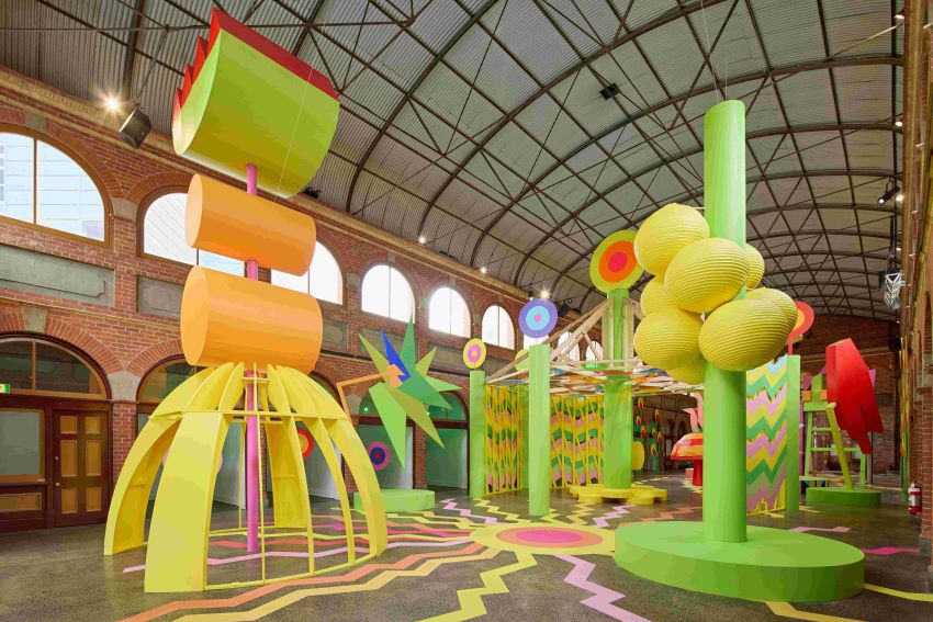 morag myerscough brings bold-colored spatial installation ‘chasing sunbeams’ to australia