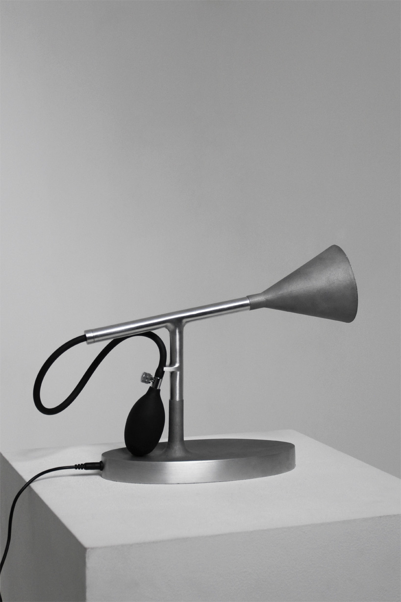 La serie de iluminación interactiva utiliza presión de aire para activar estructuras de luz inflables