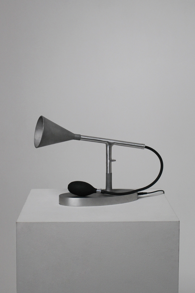 La serie de iluminación interactiva utiliza presión de aire para activar estructuras de luz inflables