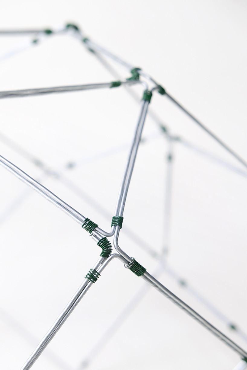 pleated fabric shapes aoi&rsquo;s structural lighting form - 5