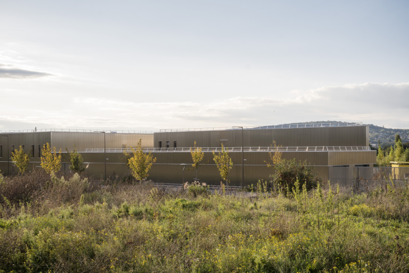 reflective steel sheet cladding wraps ach&egrave;res technical center in france