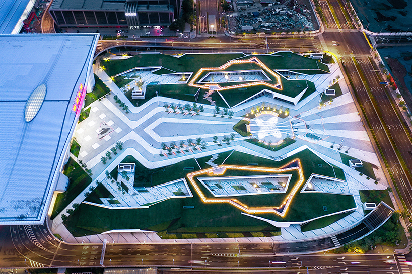 radiating paving and green roofs recast xuzhou rail station as urban gateway and public realm - 12