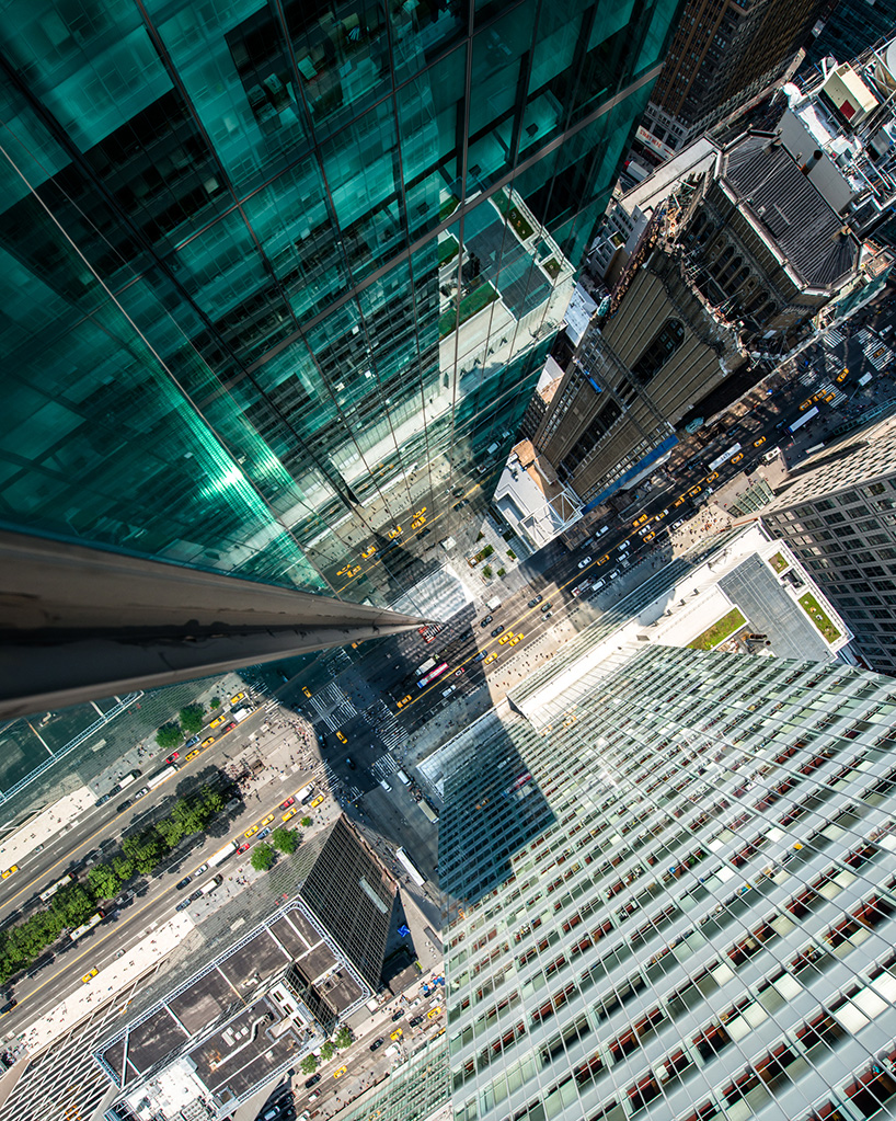 photo series distorts manhattan’s cityscape through fractured glass reflections - 7