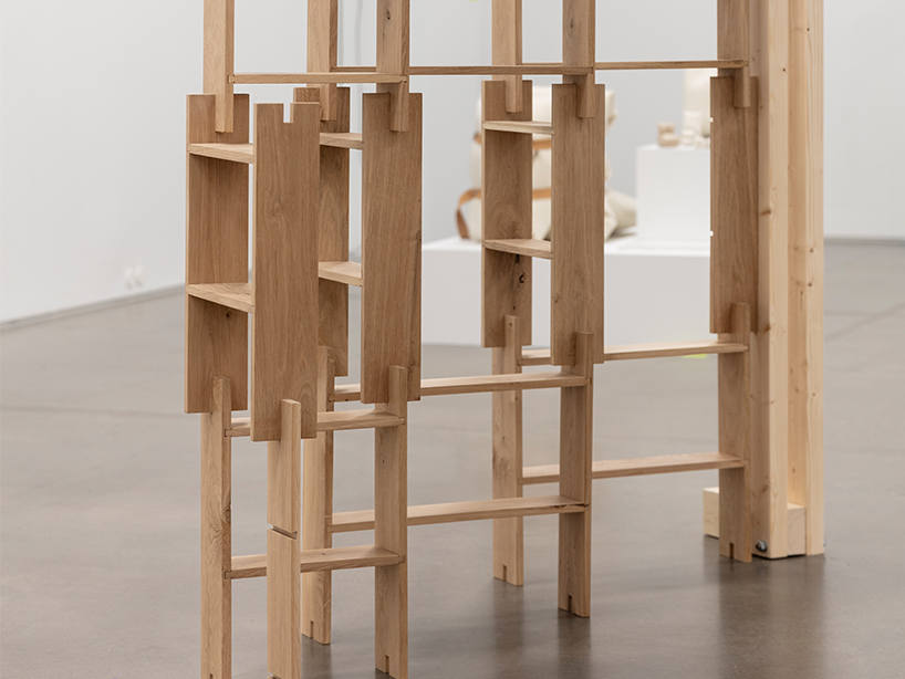 students turn reclaimed bricks into walls that can be assembled, dismantled, and rebuilt - 6