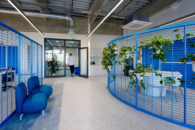 sports-themed meeting pods by studio c11 organize decathlon zagreb office interiors - 5