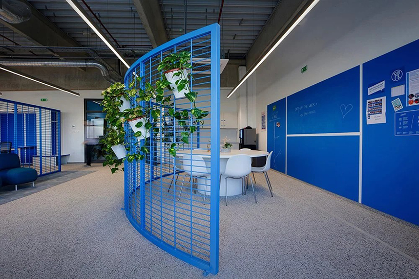 sports-themed meeting pods by studio c11 organize decathlon zagreb office interiors - 6