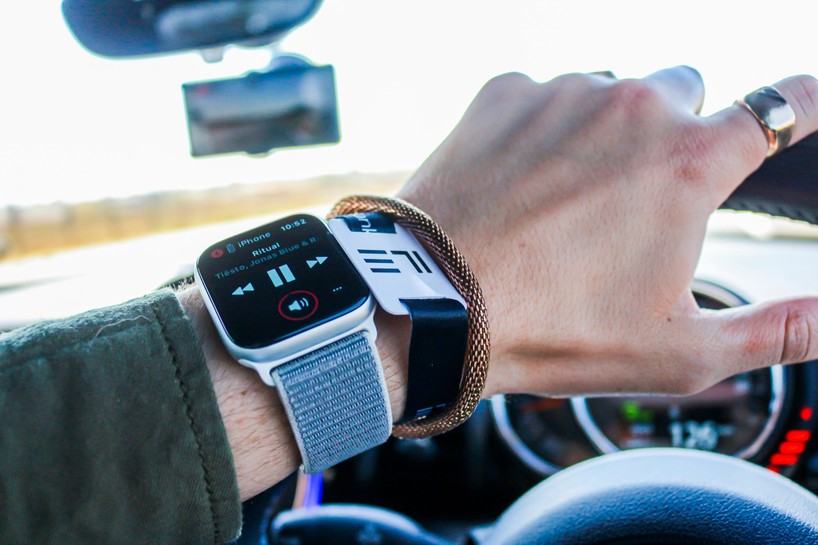 how vulcanised rubber became a luxury material on the wrist 12