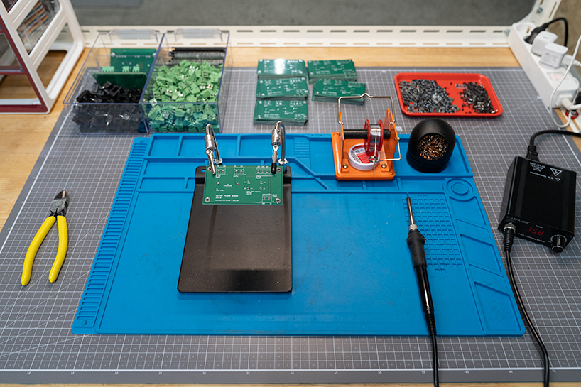 used CD-ROM drives find new life inside modular aluminum audio player - 11