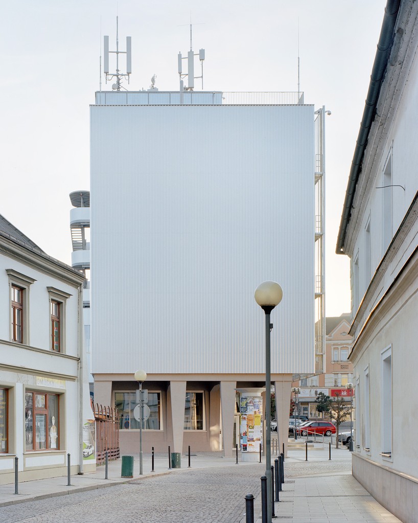 reconstruction of city hall in prerov a building that opens to its city 3