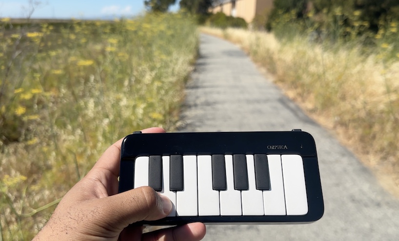 orphea: a playable 13-key electronic piano that fits into your pocket - 2