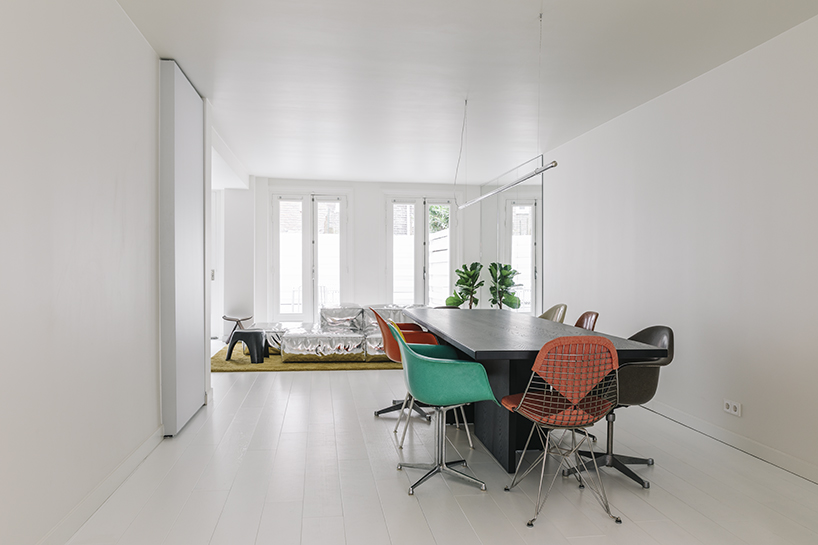 mirrors, ribbed glass, and light boxes open up a narrow amsterdam townhouse - 2