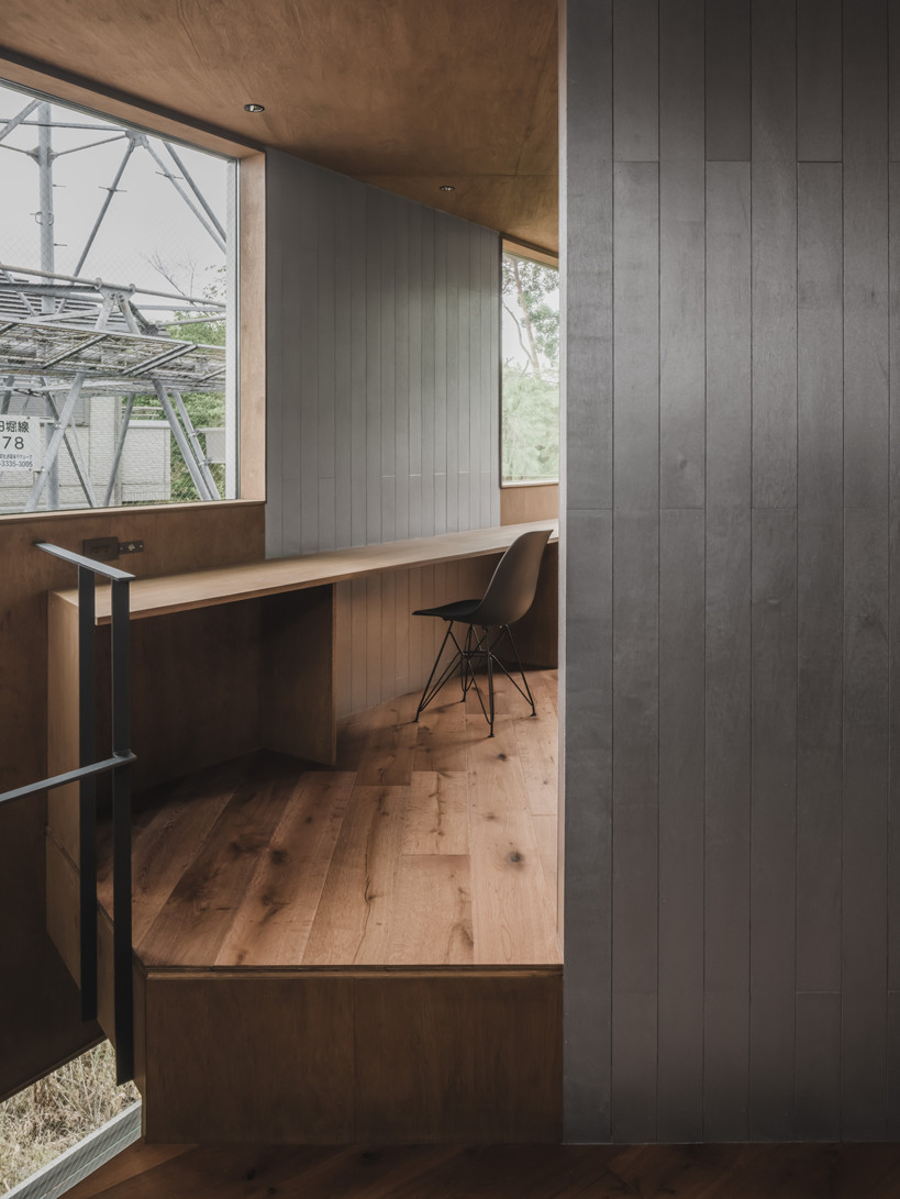 IGArchitects builds tokyo house from field of structural timber walls - 12