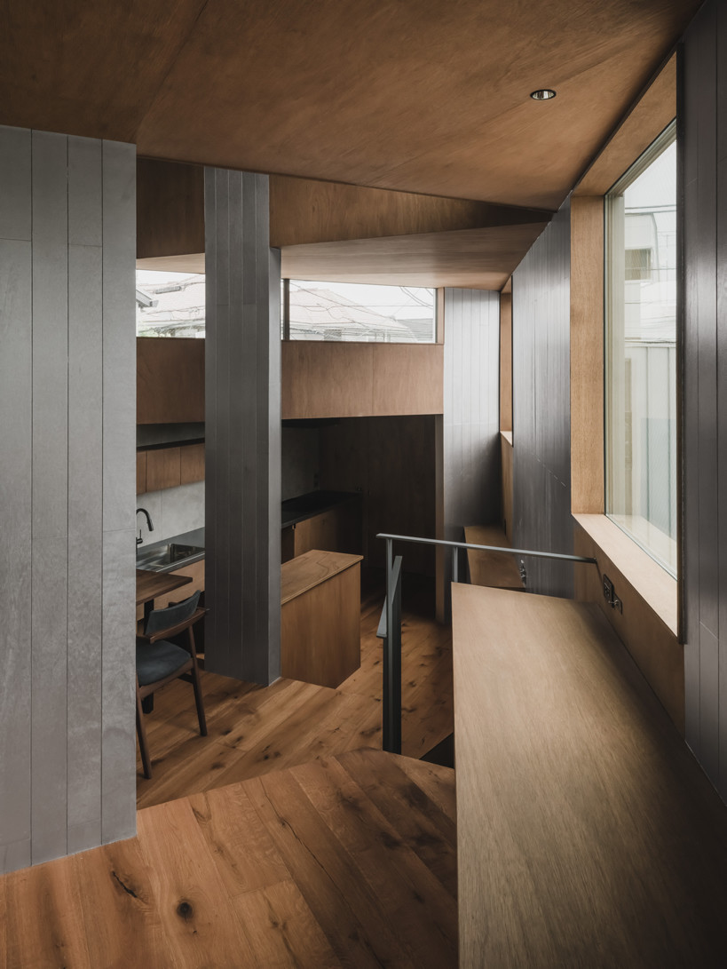 IGArchitects builds tokyo house from field of structural timber walls - 5