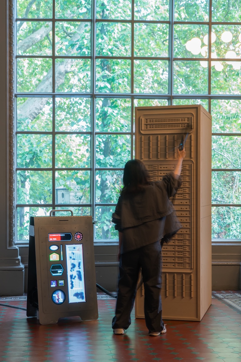 playfools game at the va puts you in the role of a data centre cleaner 5