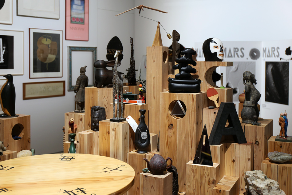 21_21 design sight exhibition sense of humor designboom