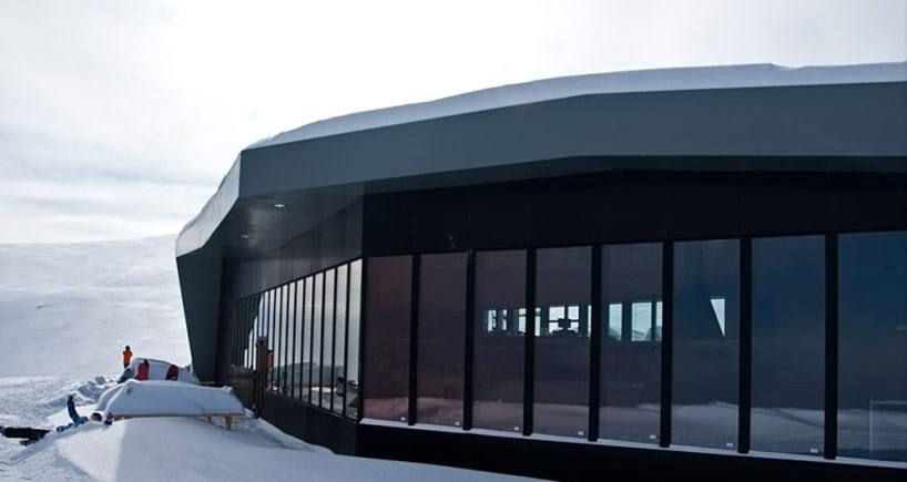 3LHD architects: restaurant vidikovac at ski center radusa