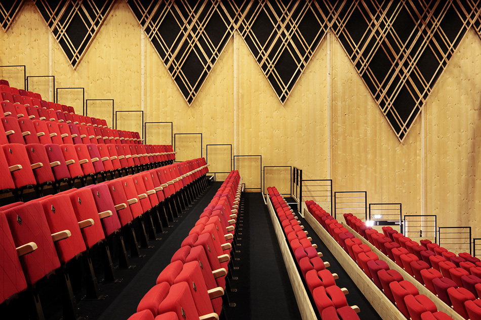 A+ architecture: jean-claude carriere theatre