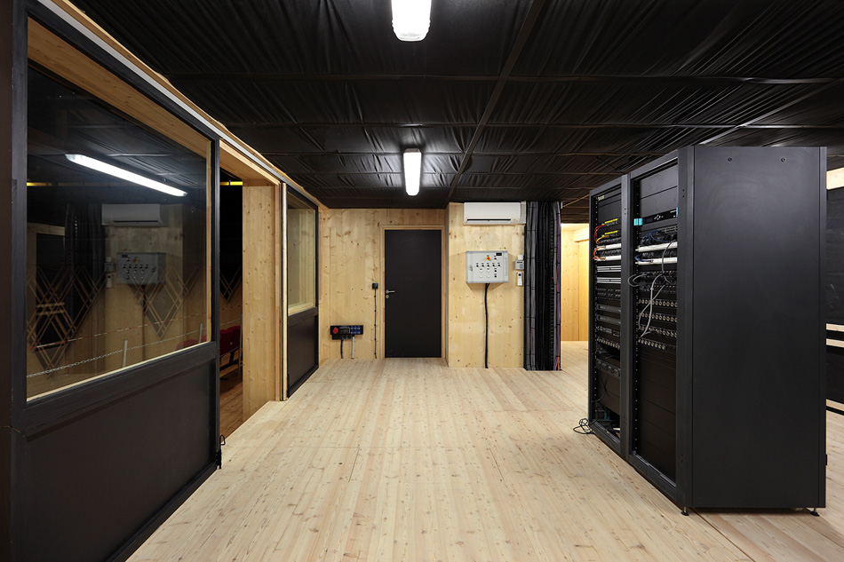 A+ architecture: jean-claude carriere theatre