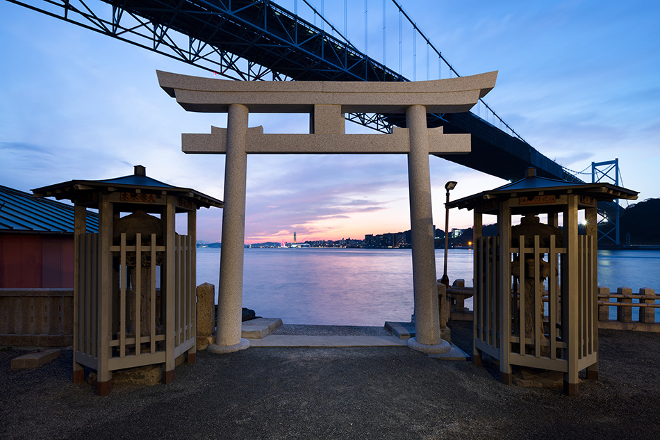 ABOUT mekari shrine fukuoka japan designboom