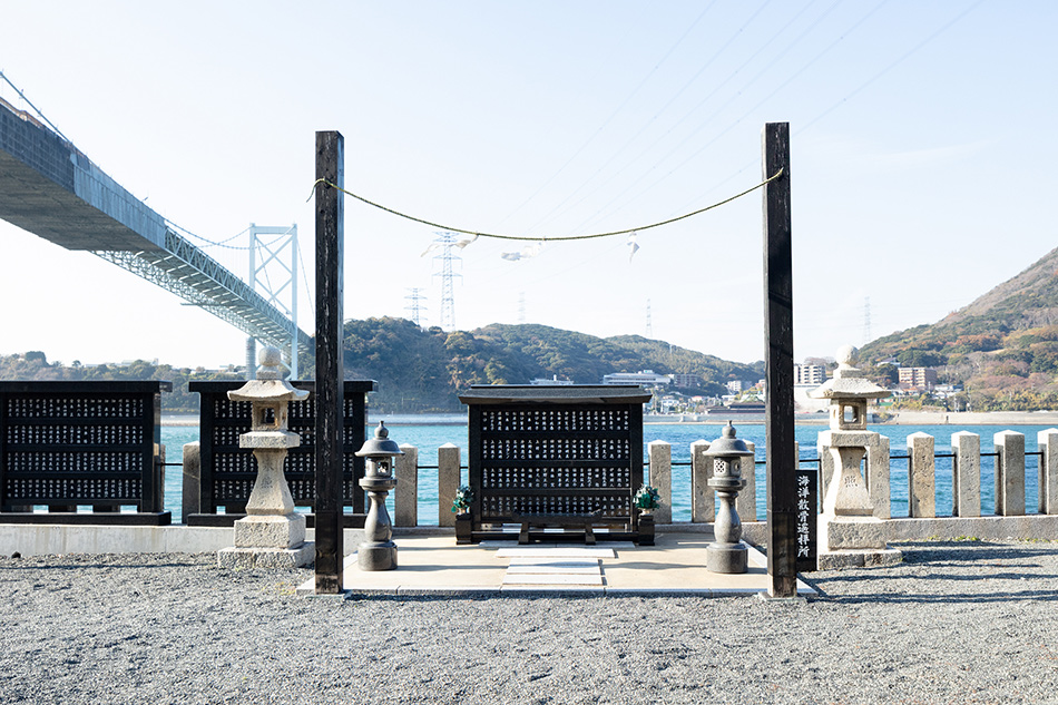 ABOUT mekari shrine fukuoka japan designboom