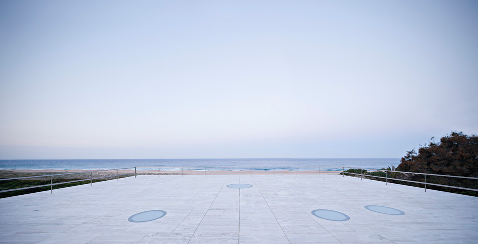 alberto campo baeza house of the infinite designboom