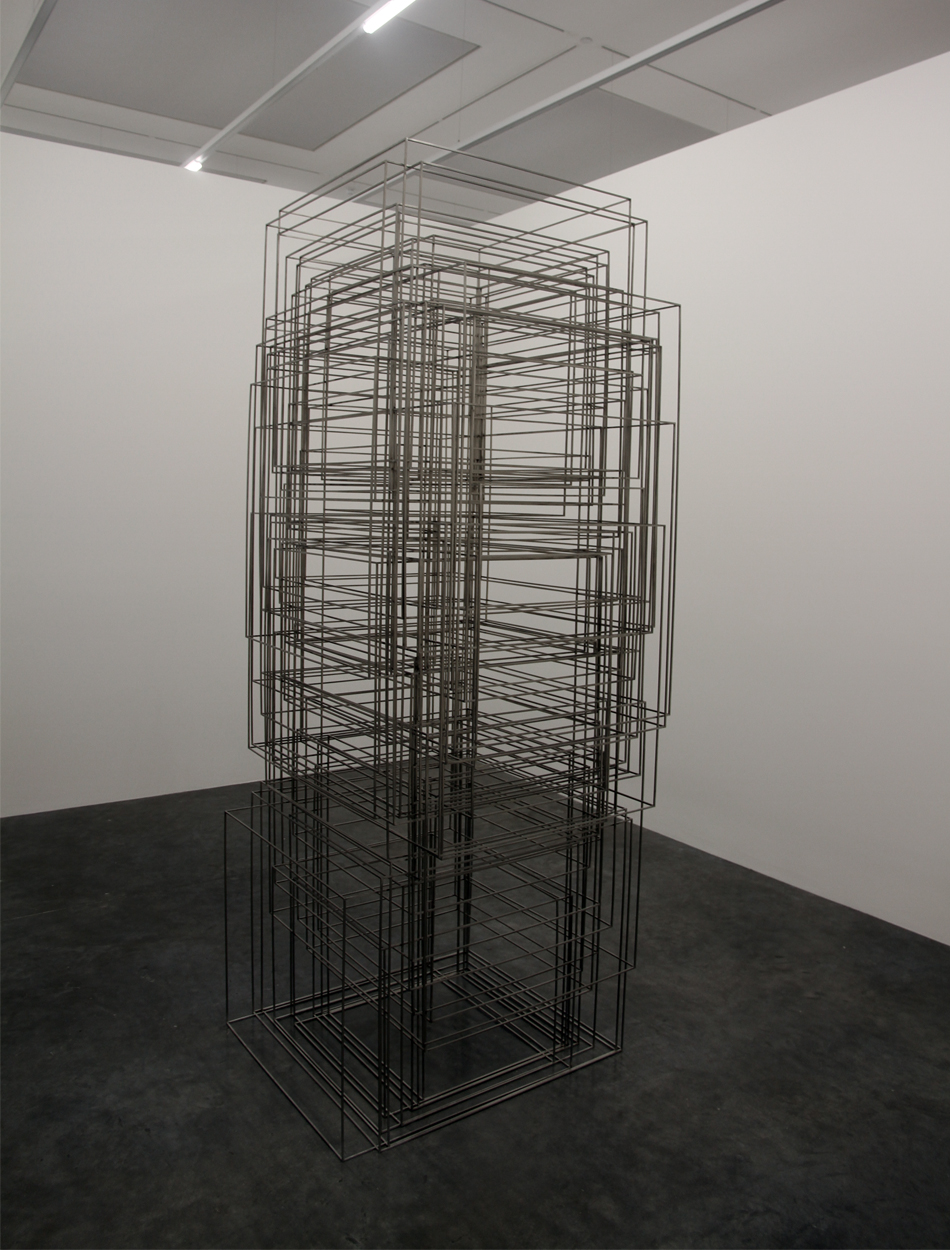 antony-gormley-fit-sculptures-white-cube-designboomg01
