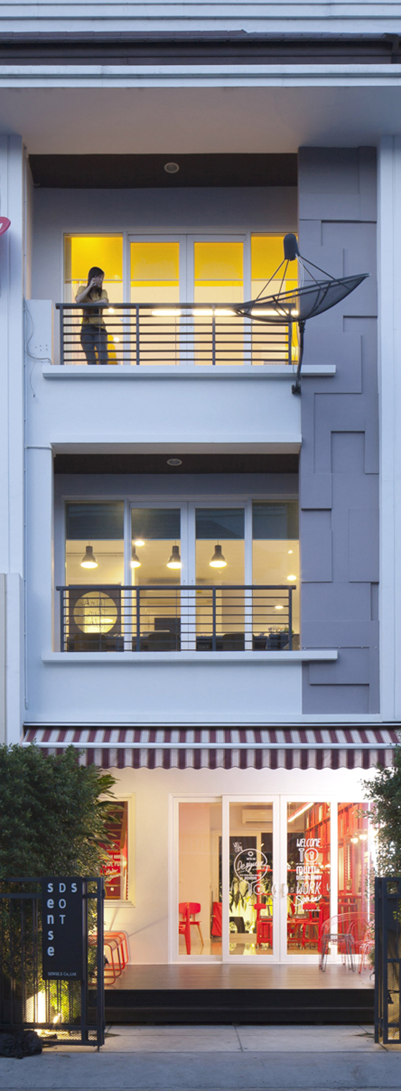 apostrophys-apos-2-office-thailand-designboom-03