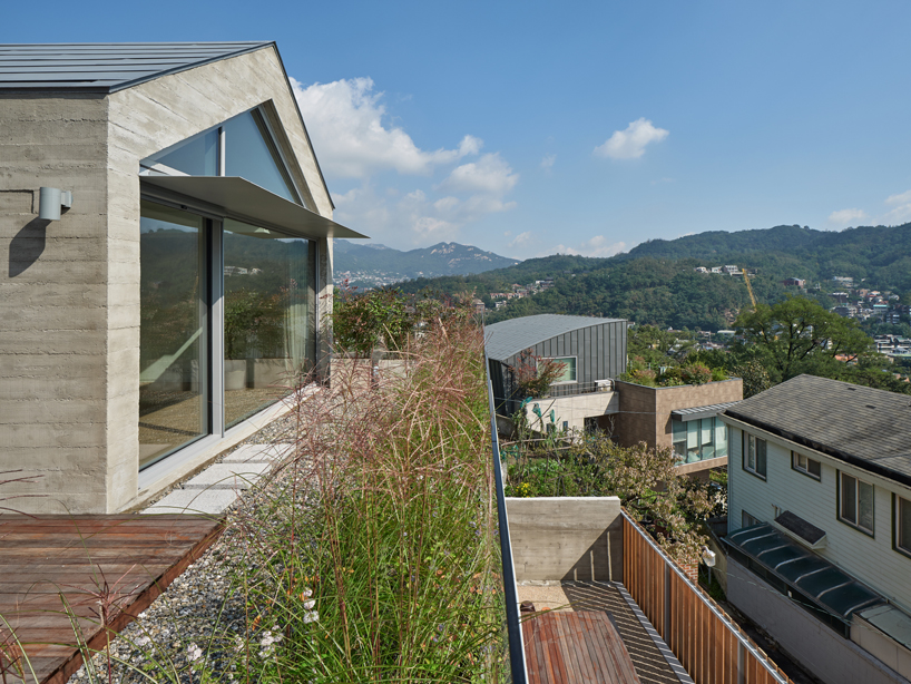archihood-doo-jip-house-seoul-designboom-16