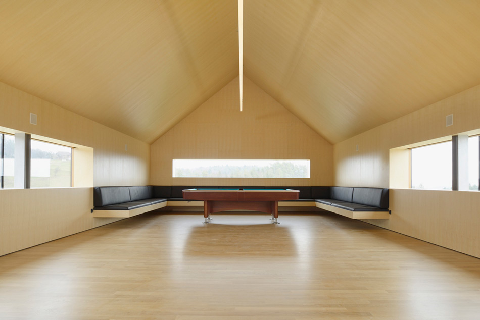 architektura d.o.o. the black barn designboom