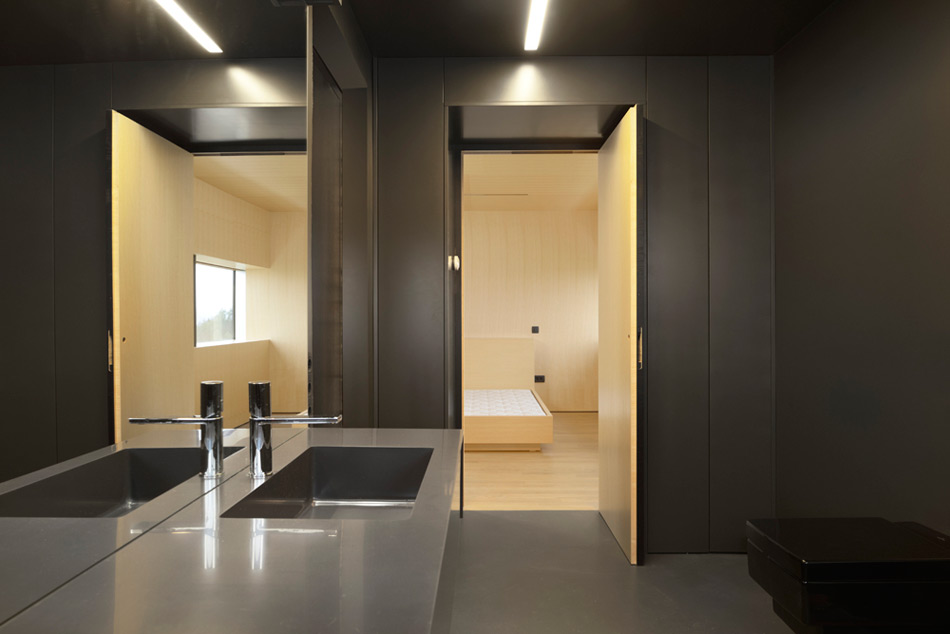 architektura d.o.o. the black barn designboom