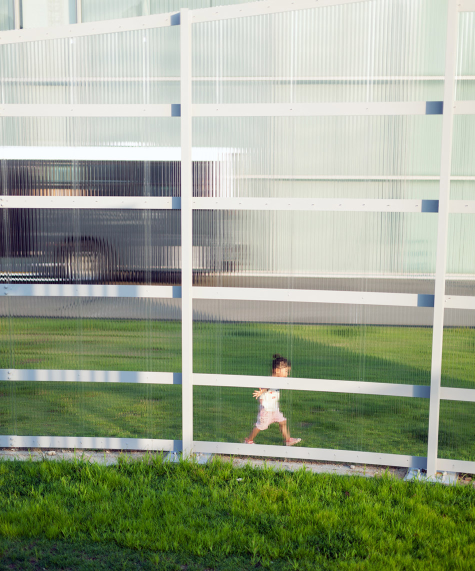 assistant designs korogaru pavilion for YCAM 10th anniversary