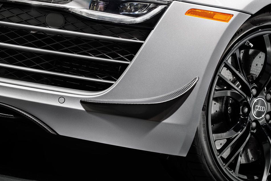 audi-r8-competition-designboomg02