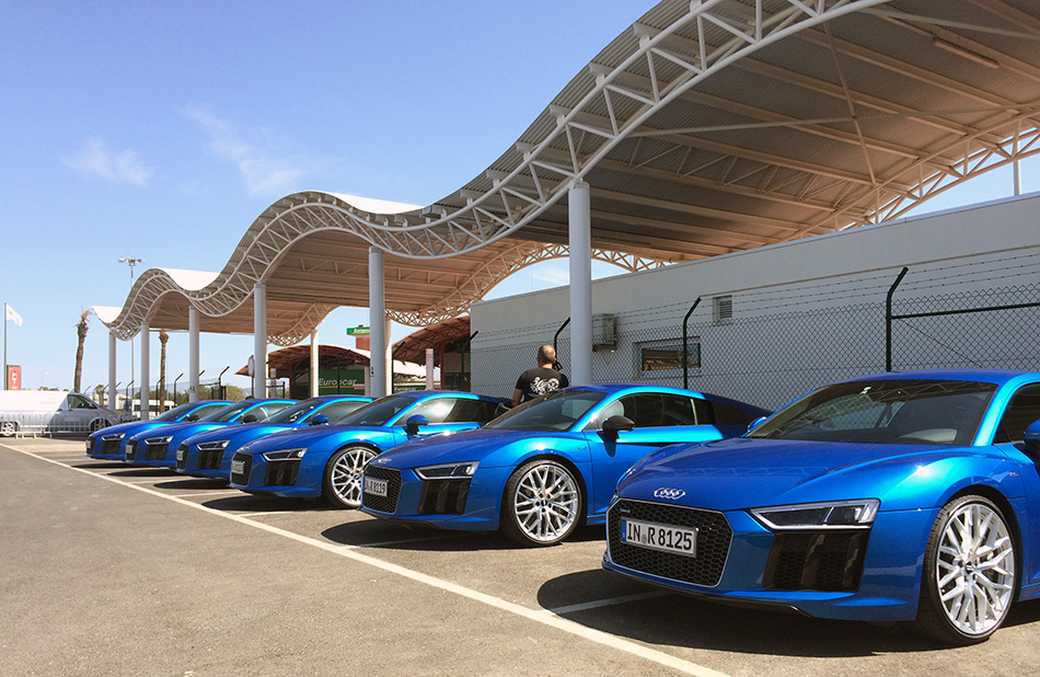 audi-r8-v10-test-drive-designboomg04_0