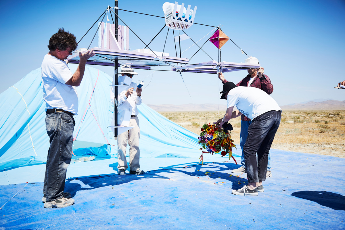 azuma makoto launches flowers into the stratosphere and documents the journey designboom