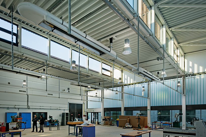 badia berger architectes mantois technology center designboom