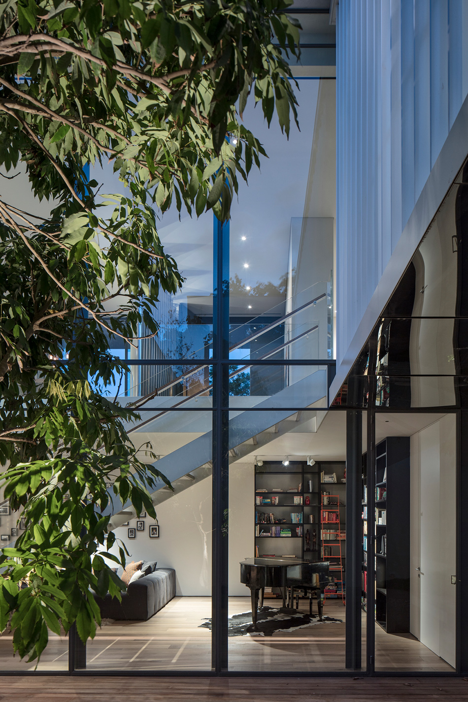 baranowitz kronenberg villa veiman tel aviv designboom