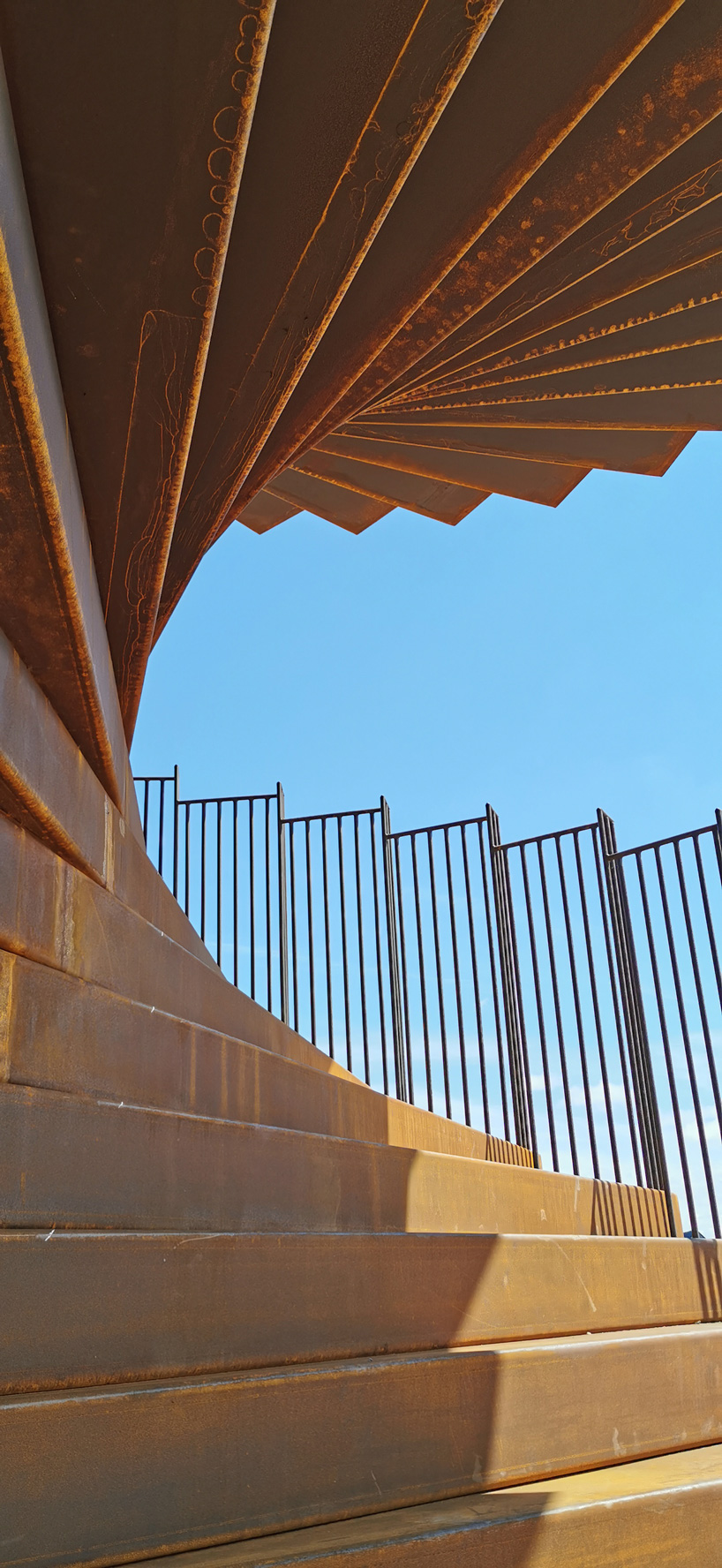 bjarke-ingels-group-big-marsk-watchtower-denmark-designboom-15