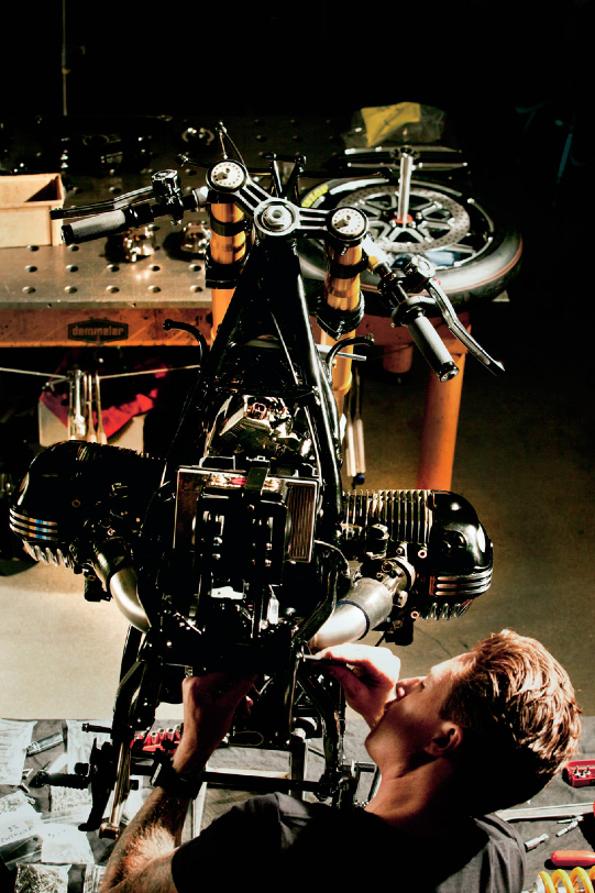 BMW concept 90 motorcycle