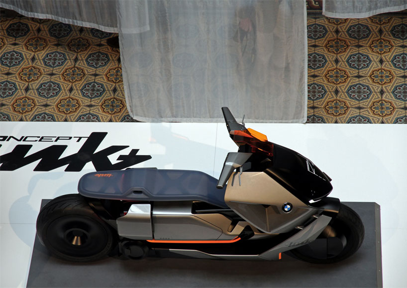 BMW motorrad concept link sparks electric urban mobility movement