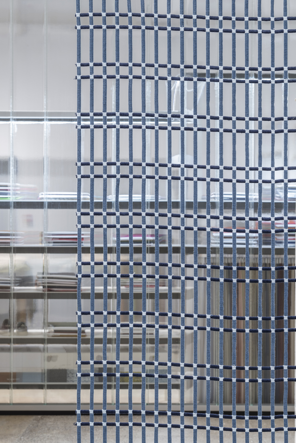 ronan-and-erwan-bouroullec-kvadrat-showroom-copenhagen-fabric-designboom-6