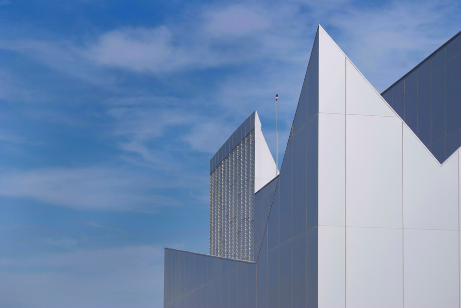 brooks + scarpa: metalsa center for manufacturing innovation