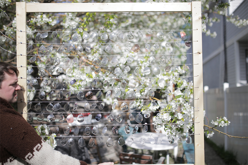 caitlind-wayne-sea-see-saw-pera-museum-designboom-54