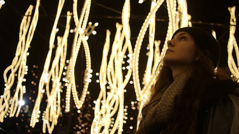 christmas-lights-in-berlin-designboom-03