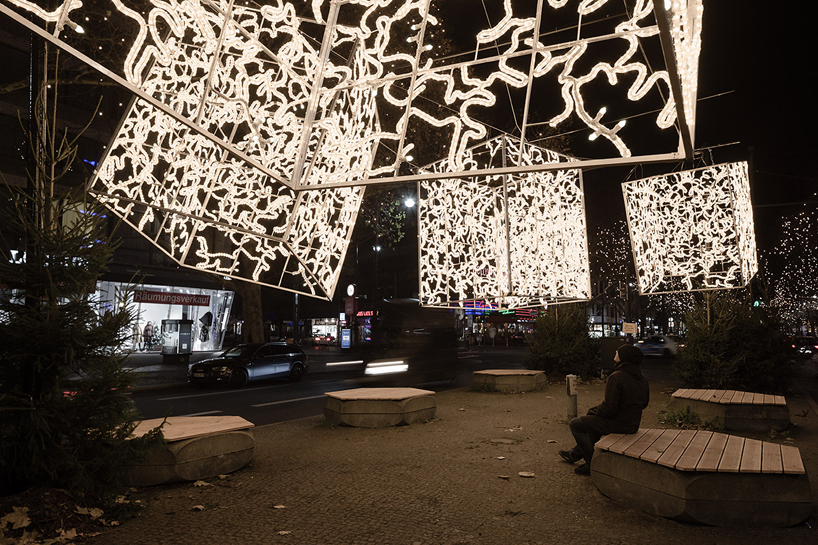 christmas-lights-in-berlin-designboom-23