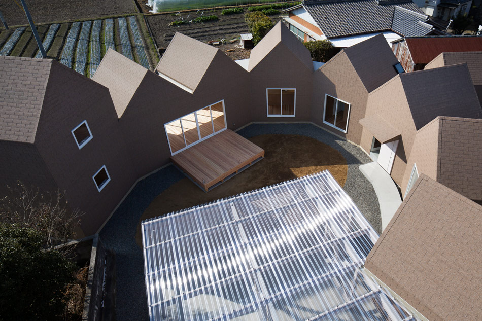 container design house of awa-cho